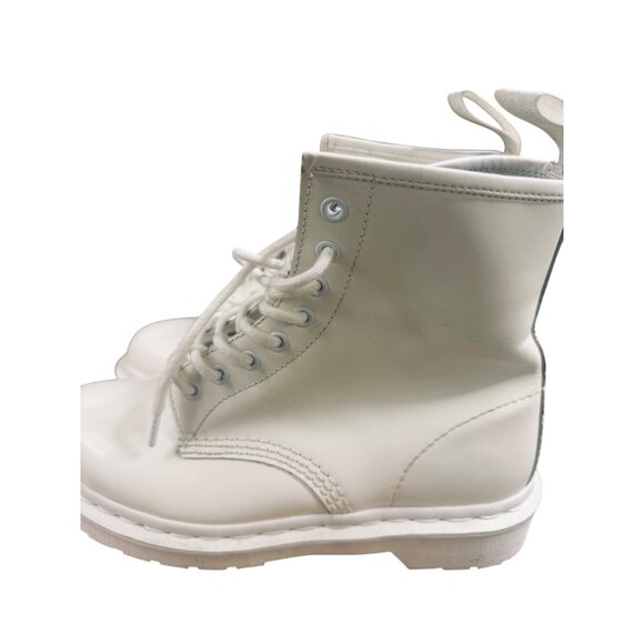 Dr. Martens White 1460 Lace-Up Leather Combat Boots Women's 10 Men's 8 - Picture 7 of 16